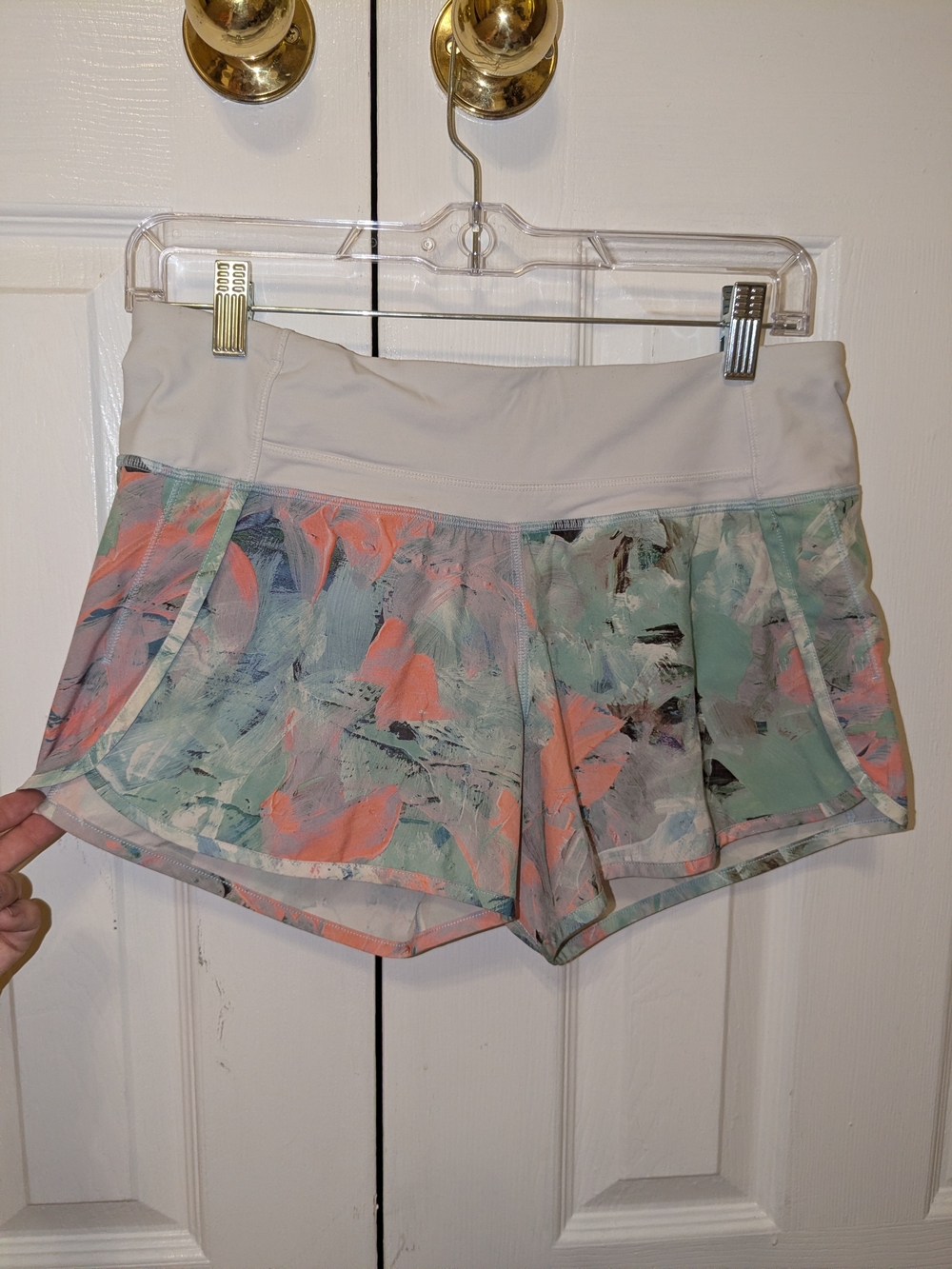 lululemon athletica Mint & Coral Abstract Print Athletic Shorts